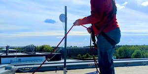 oecon-installation-gpsAntenne4-tn